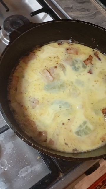 колбаса, яйцо, молоко, всё