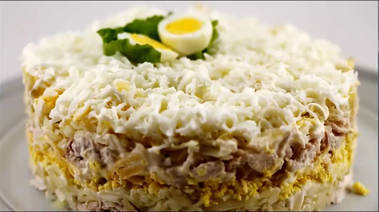 Самый нежный САЛАТ НЕВЕСТА слоями с вареной курицей! Отменный рецепт салата на Новый Год!