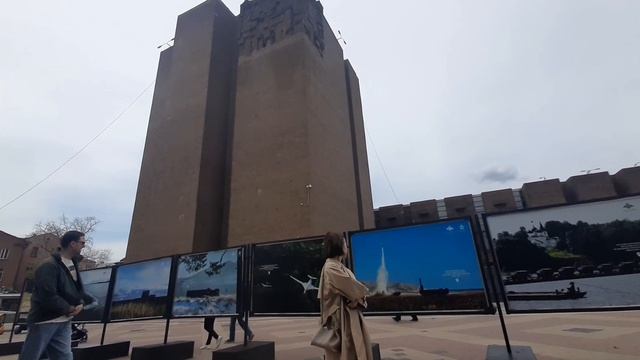 наклейки без усов 