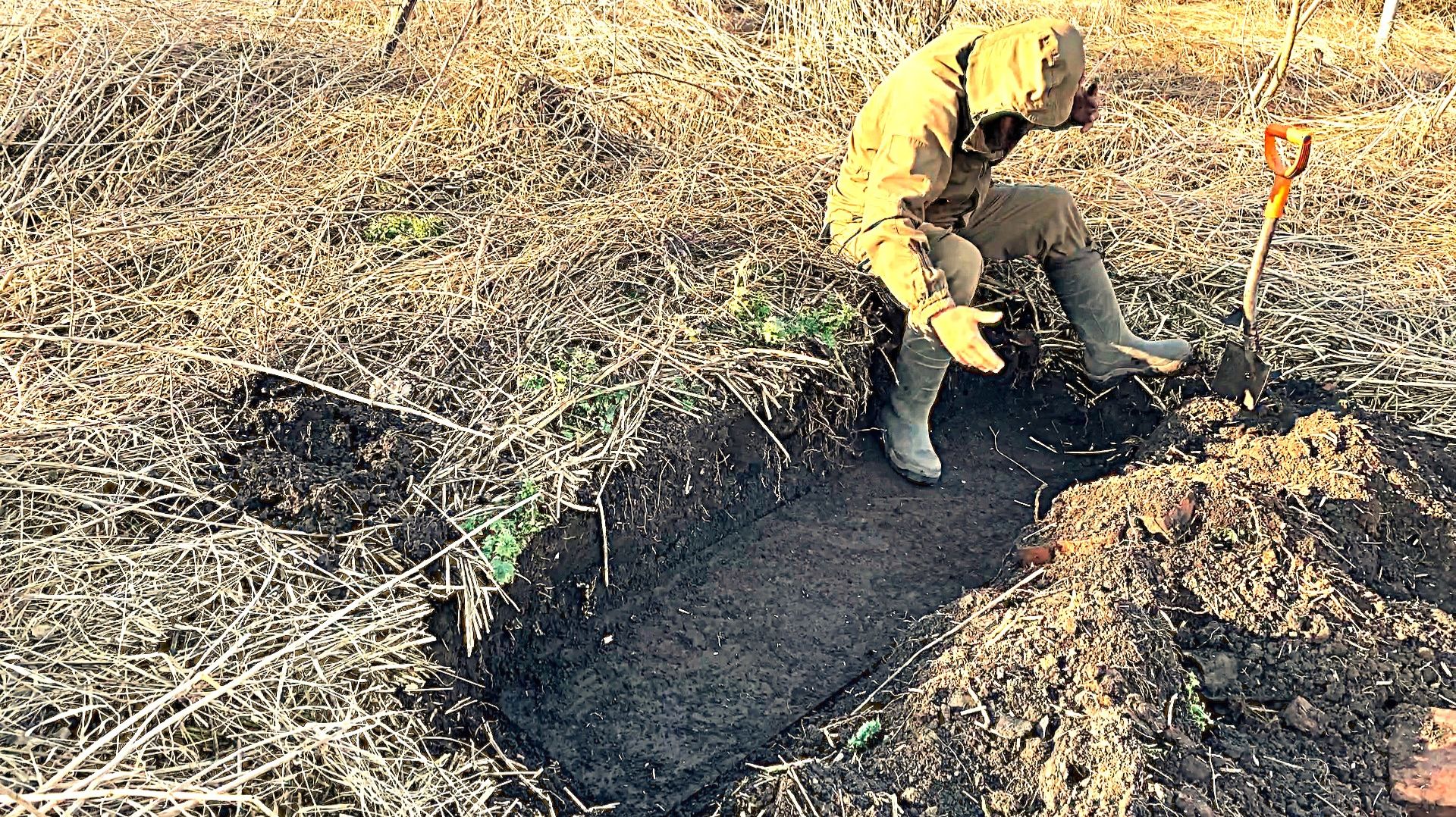 НЕ ПОВЕРИЛ КОГДА ОТКАПЫВАЛ... МЕДЬ АЛЮМИНИЙ. ДВА ТРАКТОРА ТЯНУТ... Коп металла 2026.