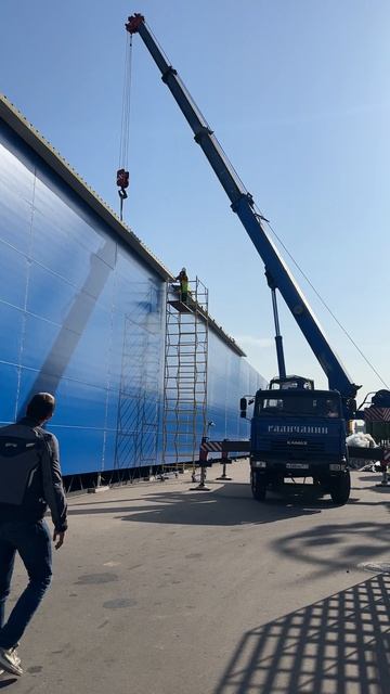 Монтаж стеновых и кровельных сэндвич панелей