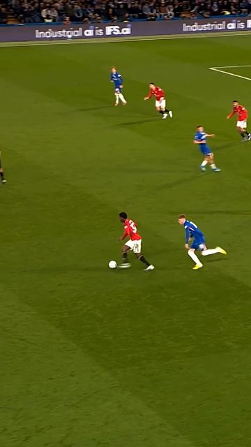 Kobbie Controlling Midfield