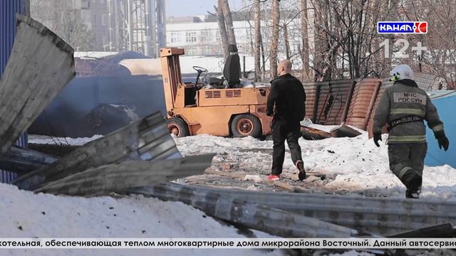 На улице Февральской Революции сгорел частный автосервис