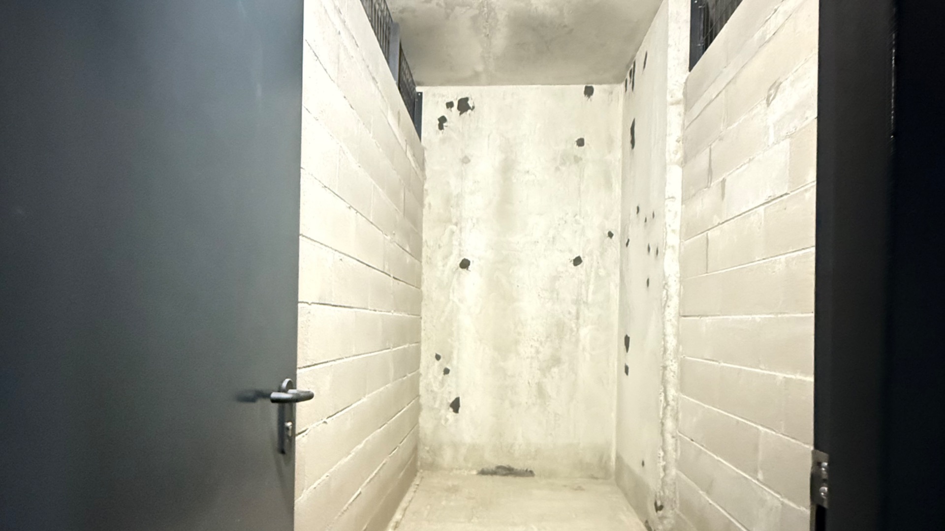 Кладовая в Астра Марин