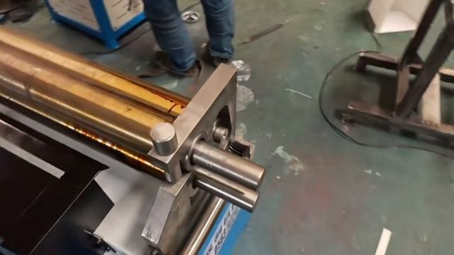 Настольный листогиб Размеры: 650MM,1000MM,1250MM,2000MM,2500MM, 3200MM. Доставка по всей России