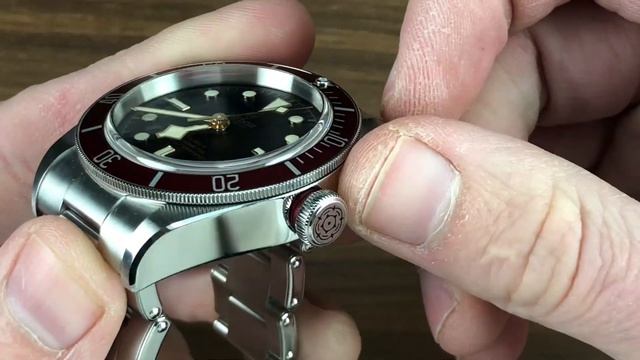 Часы Tudor Heritage Black Bay Red 79230R-0012