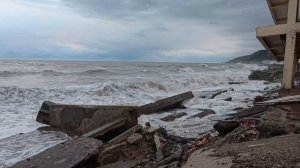 Шторм в Сочи