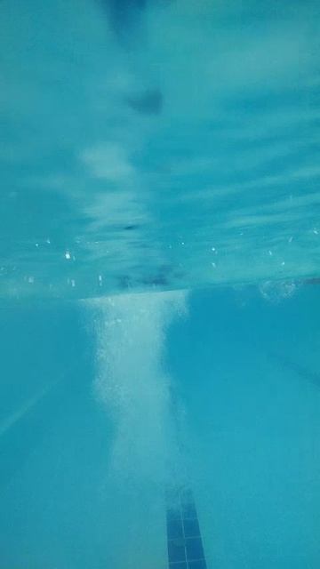 Мы в бассейне чпееек