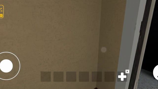 снимаю как Холли ломает спагетти