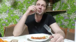 МУКБАНГ | НОЧНОЙ ЖОР | ЯИЧНИЦА С САЛОМ | КУРИНЫЕ ПАЛОЧКИ | СОЛЕНИЯ - ПОМИДОРЫ...