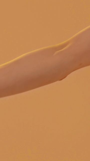 Сморите полный выпуск шоу «Раздевайся и качай» на нашем канале