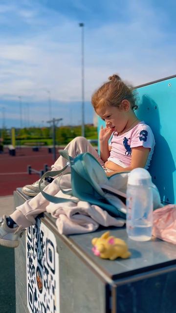 Саша на набережной