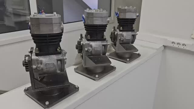 Прекращен выпуск компрессора 53205-3509015. Вместо него выпускается АМ.3509015