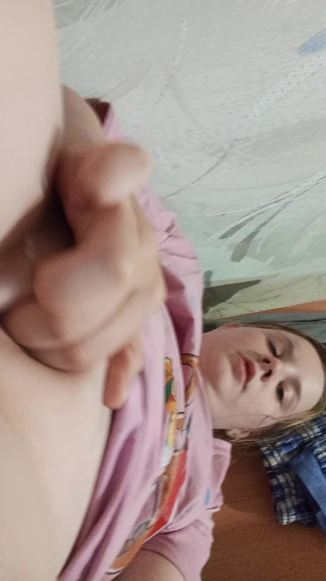 18+ маленьким не смотреть