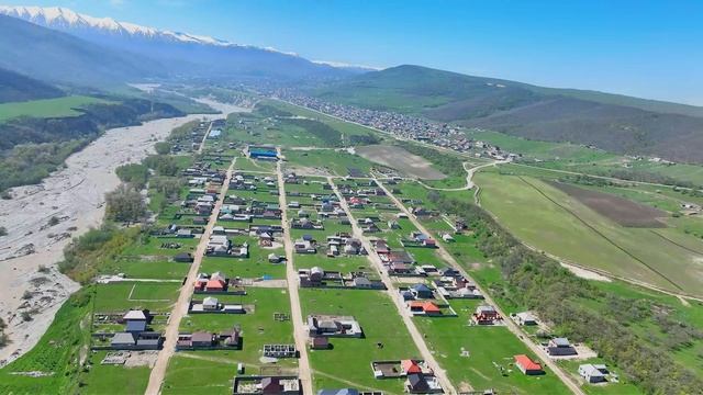 Мама  это твой первый дом а дом  это твоя вторая мама. с. Ленианул