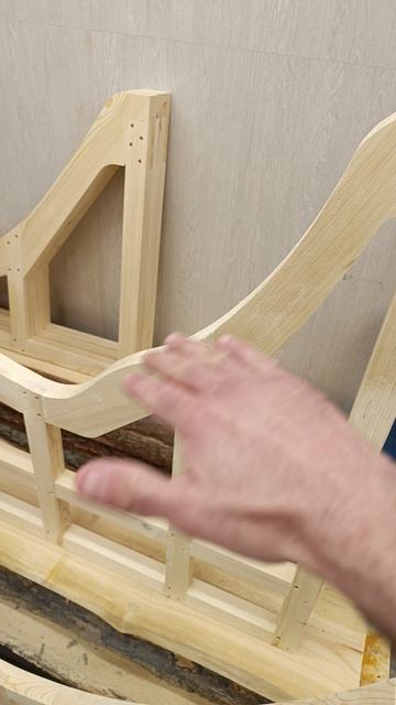 Каркасы лежаков для бани и дачи, сравнение моделей