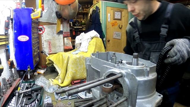 Просто сборка двигателя Ява 638 (Jawa 638) смотреть онлайн