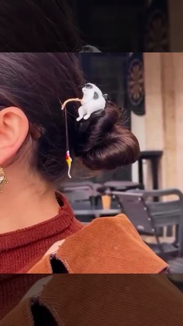 Девушка: *Обещает не тратить ваш бюджет на всякую ерунду из интернета*