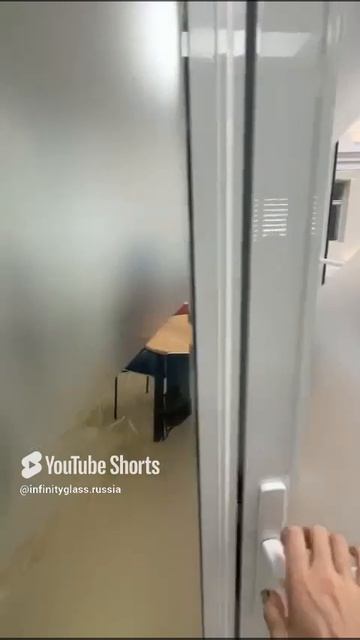 💎 💎 💎 Монтаж пленки с рисунком на стеклянную перегородку - Инфинити-Гласс