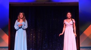 «У моей России мамины глаза»