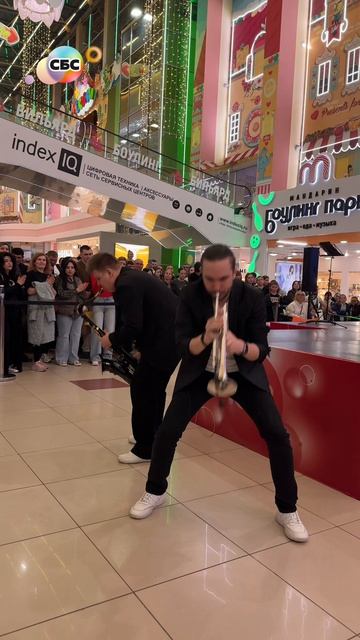 В ТРК «СБС» прошёл долгожданный розыгрыш — и тот самый красный Mustang