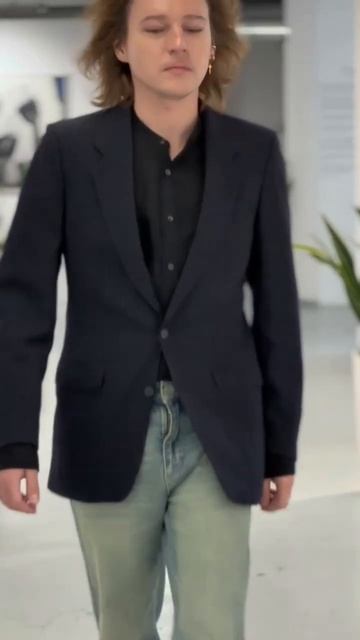 КОНТРАСТЫ В ДИЗАЙНЕ И ЖИВОПИСИ 11.11.2023 • 18:00  • CUBE #красиво #trends #design #art #shorts