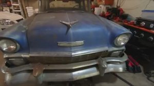 Fixing Up A 1956 Chevrolet -Видео от SimonFordman