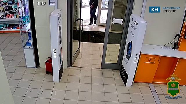 Калужанин трижды украл технику из одного магазина за один день