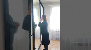 Собираюсь на флюорографию в поликлинику и в магазин.