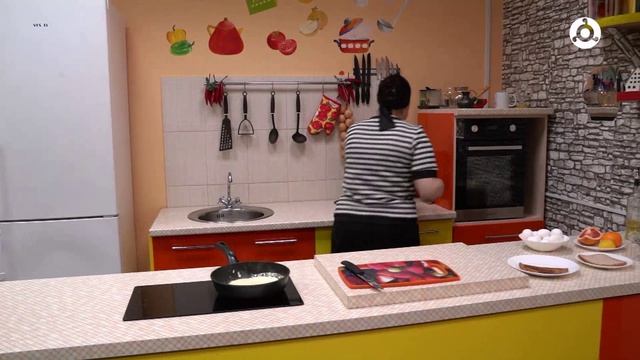 Утреннее меню. Готовим яичницу с творогом