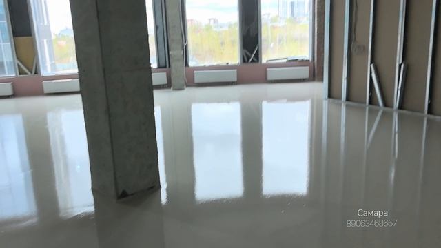 Наливной пол Samaragips 35 выравниваю стяжку под укладку напольных покрытий.