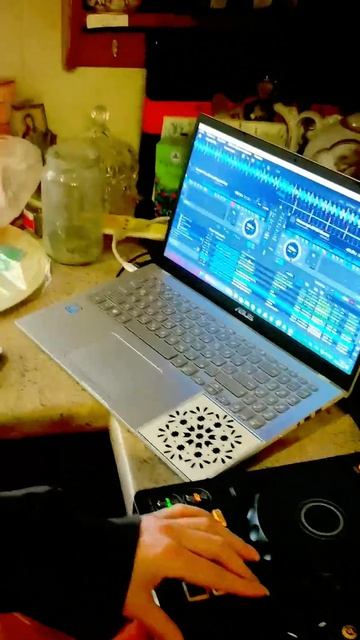 Тусим у Чекалиных