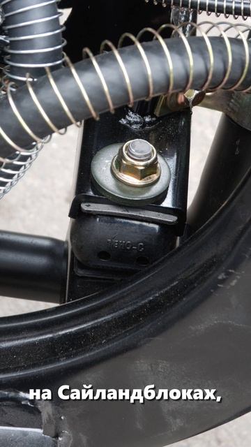 Грузовой трицикл АЯКС. В сером цвете.