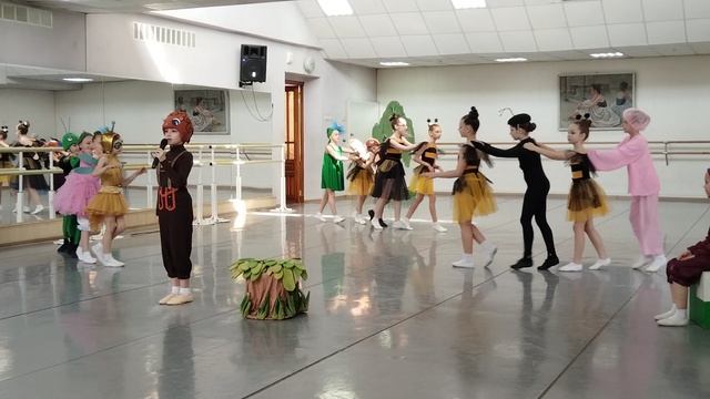 VID_20260424_112726.mp4