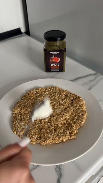 Овсяноблин с урбечом