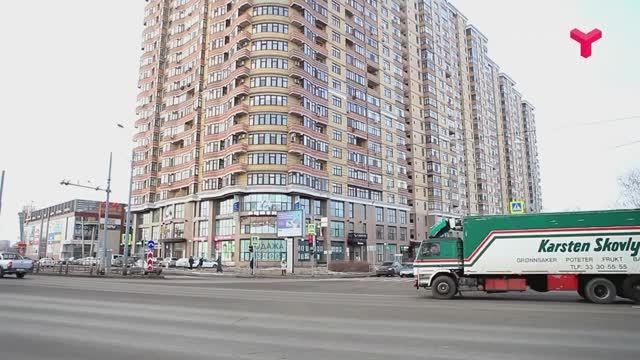 Тюмень. Дом, в котором... Паруса.