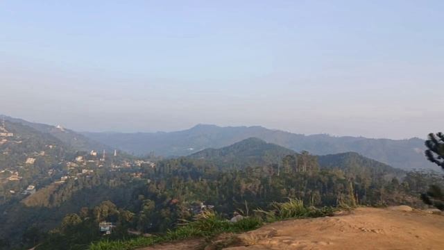 Вершина Малого Пика Адама.