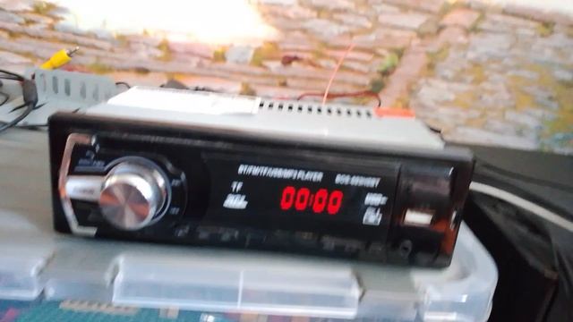 автомагнитола для машины красный цвет