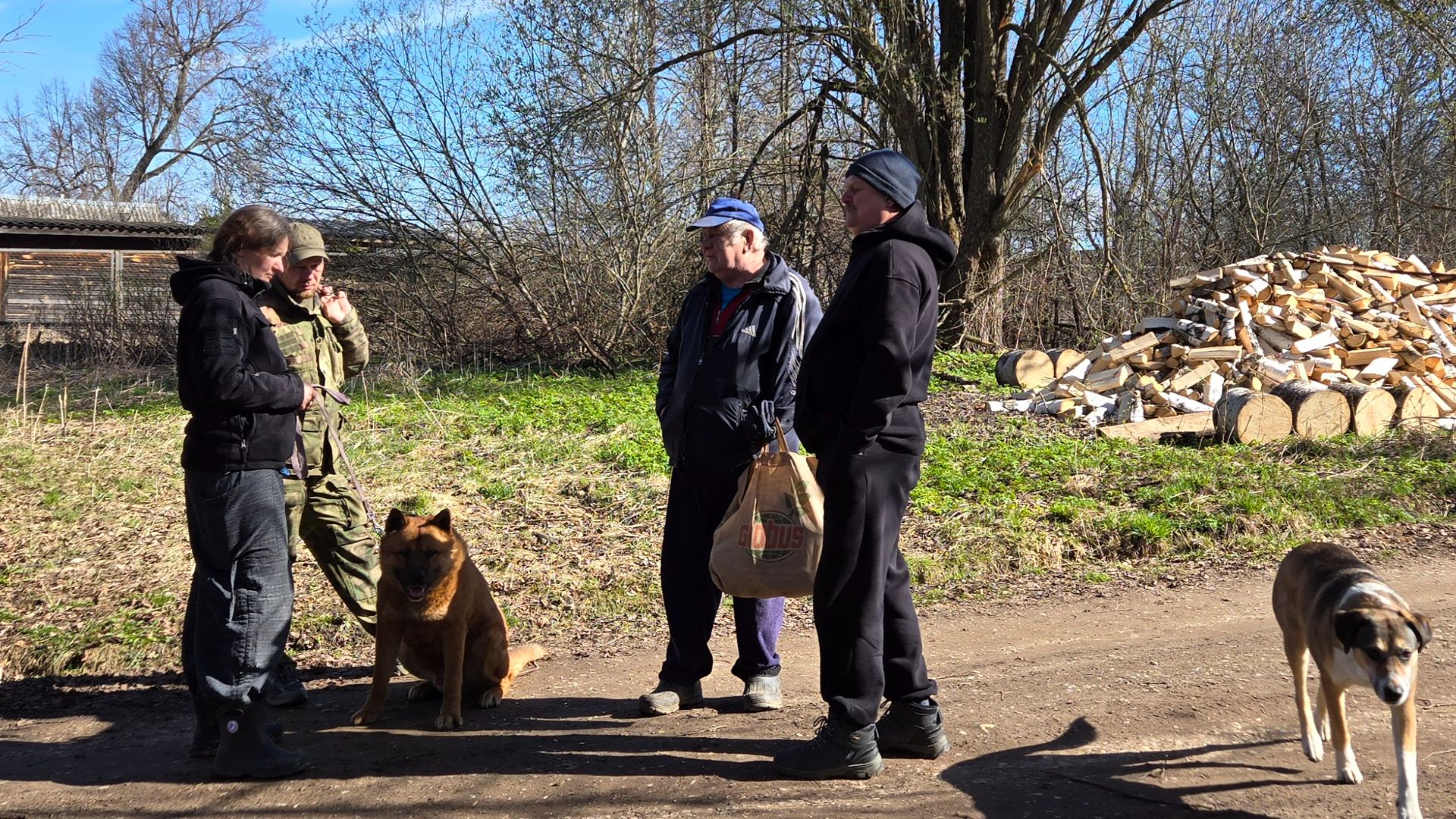 День приятного общения и хлопоты перед приездом бригады