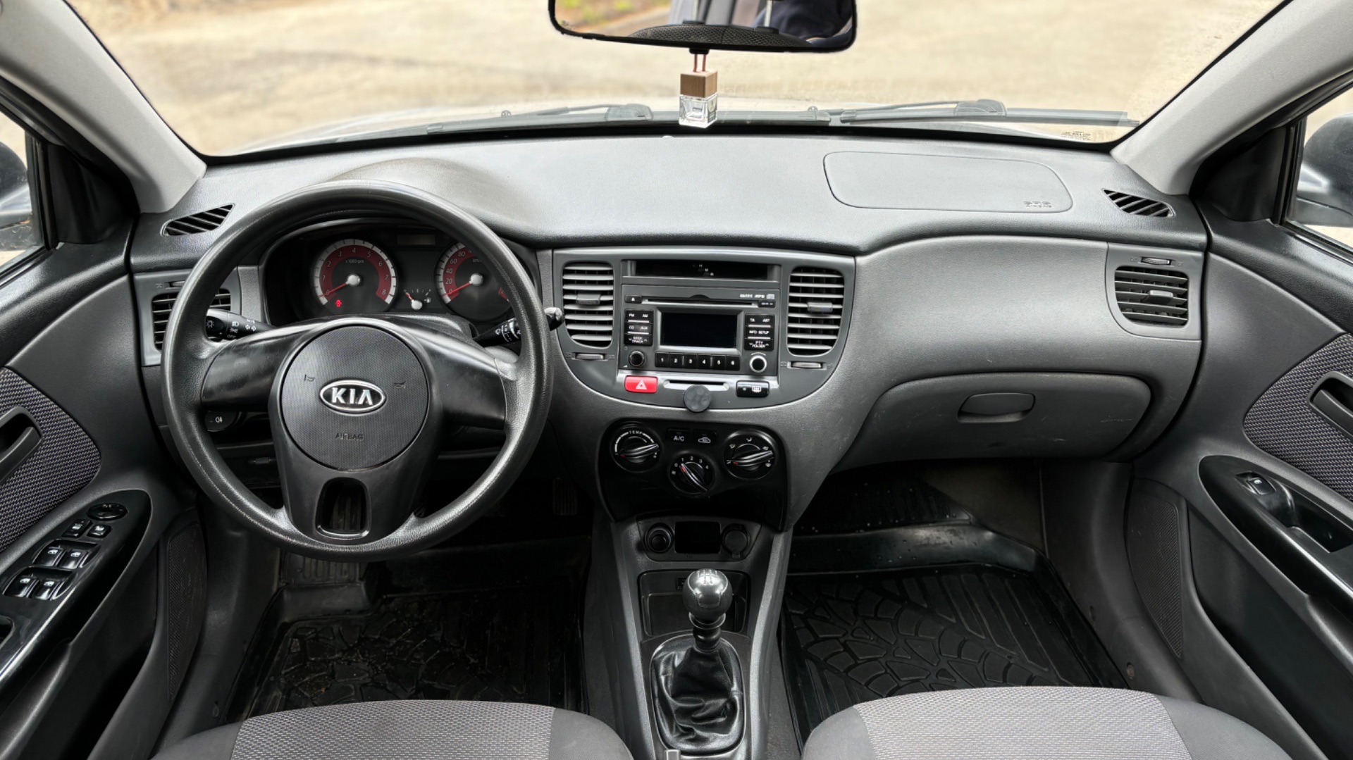 Kia Rio 2011 года (краткий обзор)