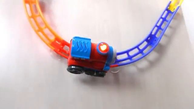 Паровозики Томас и его друзья для детей. Изучаем железную дорогу и проверяем её.детивидеодлядетей