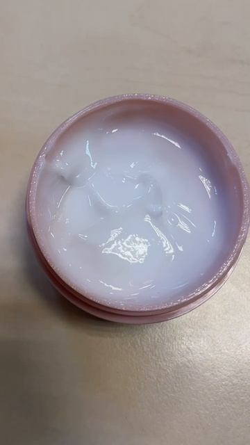 Обзор на увлажняющий крем