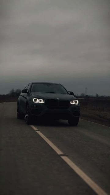 Зеленый матовый