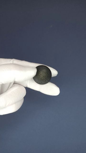 Пуговица черная (р-р № 44), Артикул 04327