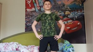 убираюсь в комнате