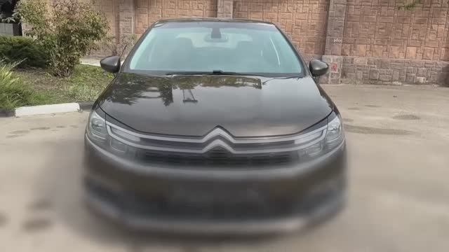 Автомобиль Citroen С4 в автосалоне Аврора в Симферополе 5455