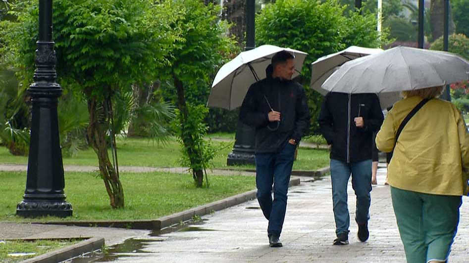 В Сочи идут сильные дожди