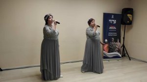 «Ворожи не ворожи» - Надежда Кутишкина и Ольга Катковская.