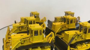 Модели бульдозеров-грунторезов Т-170 и бульдозеров-болотоходов Т-170БГ в масштабе 1:87