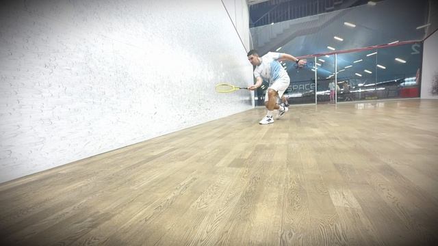 СКВОШ. Дроп в передней зоне справа 1